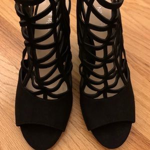 NWOT Nine West gladiator heels